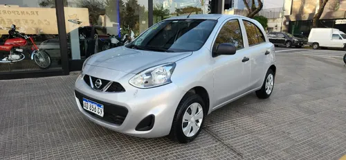 Nissan March 2018