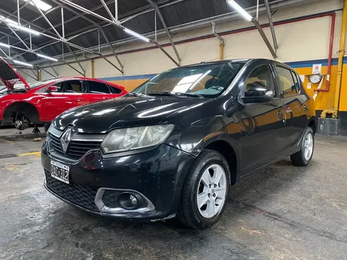 Renault Sandero 2015