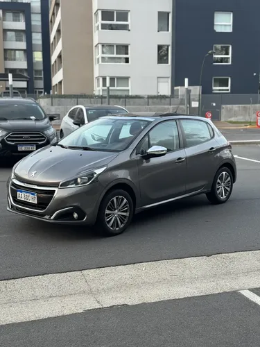 Peugeot 208 2017