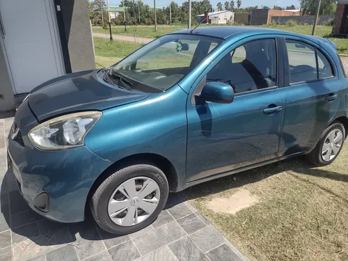 Nissan March 2014